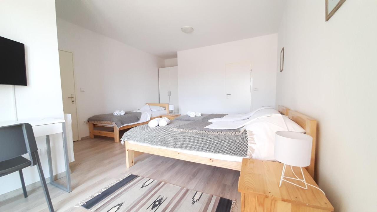 Posteja Rooms Zadar Exteriör bild